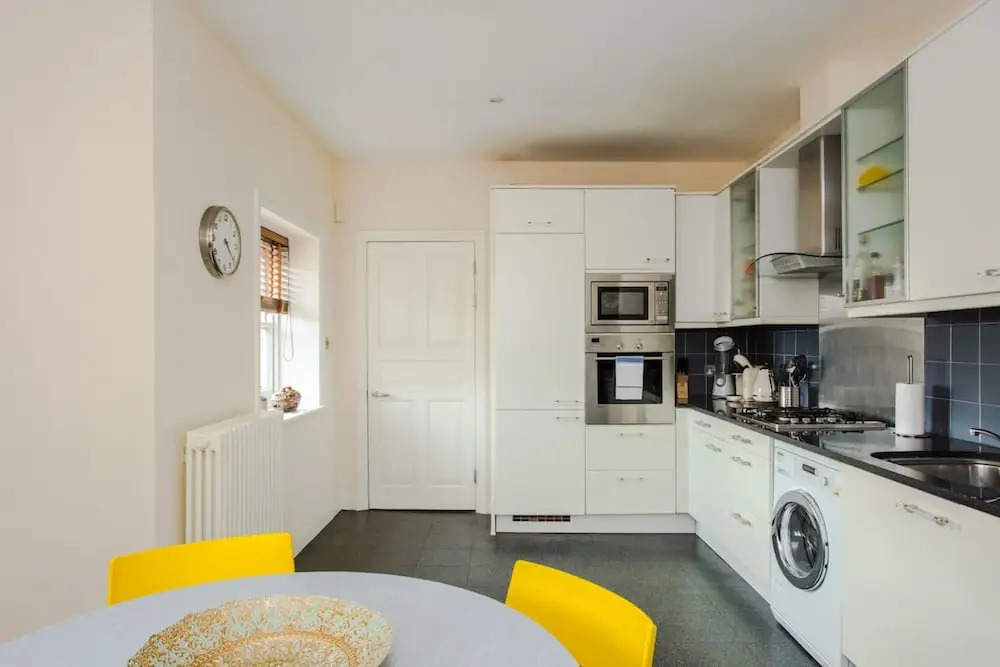Luxury 2 Bedroom Apartment in London Bridge