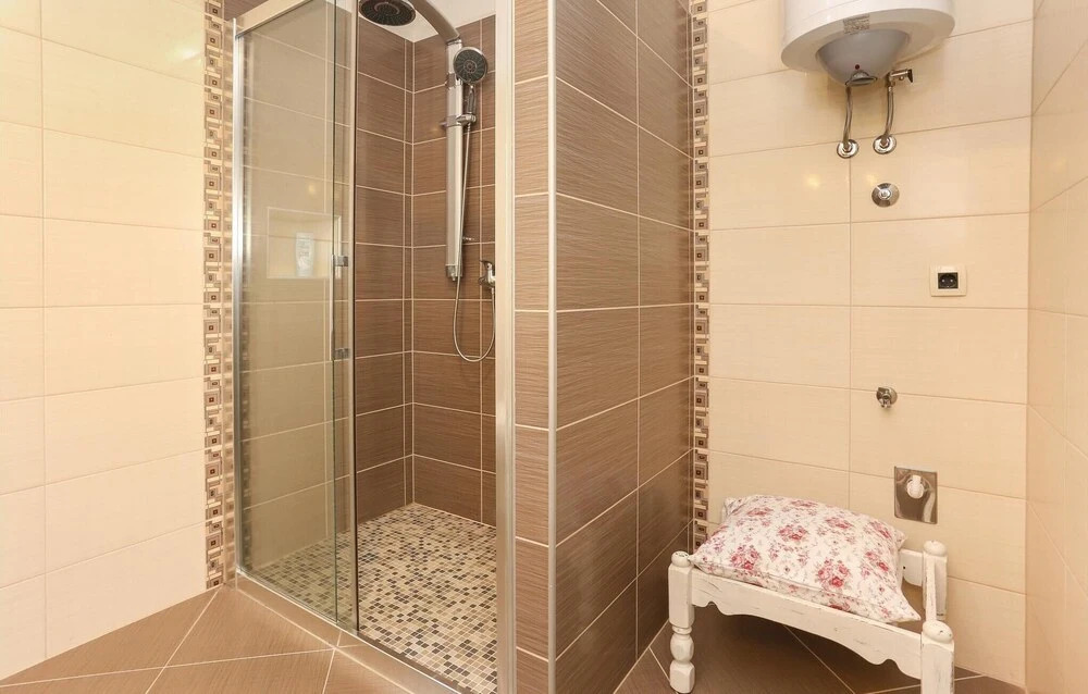 Four-Bedroom Holiday Home In Kastel Sucurac Ii