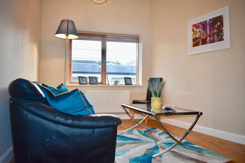 Newly Refurbished 2 Bedroom Apartment in Temple Bar