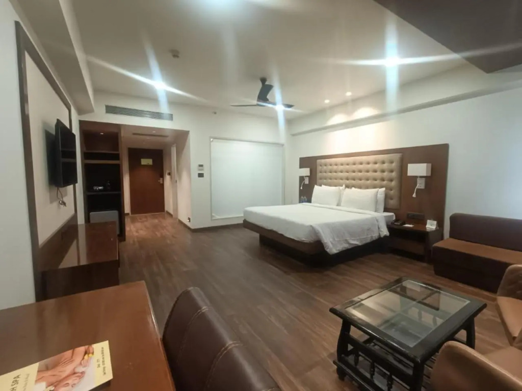 Devka Beach Resort