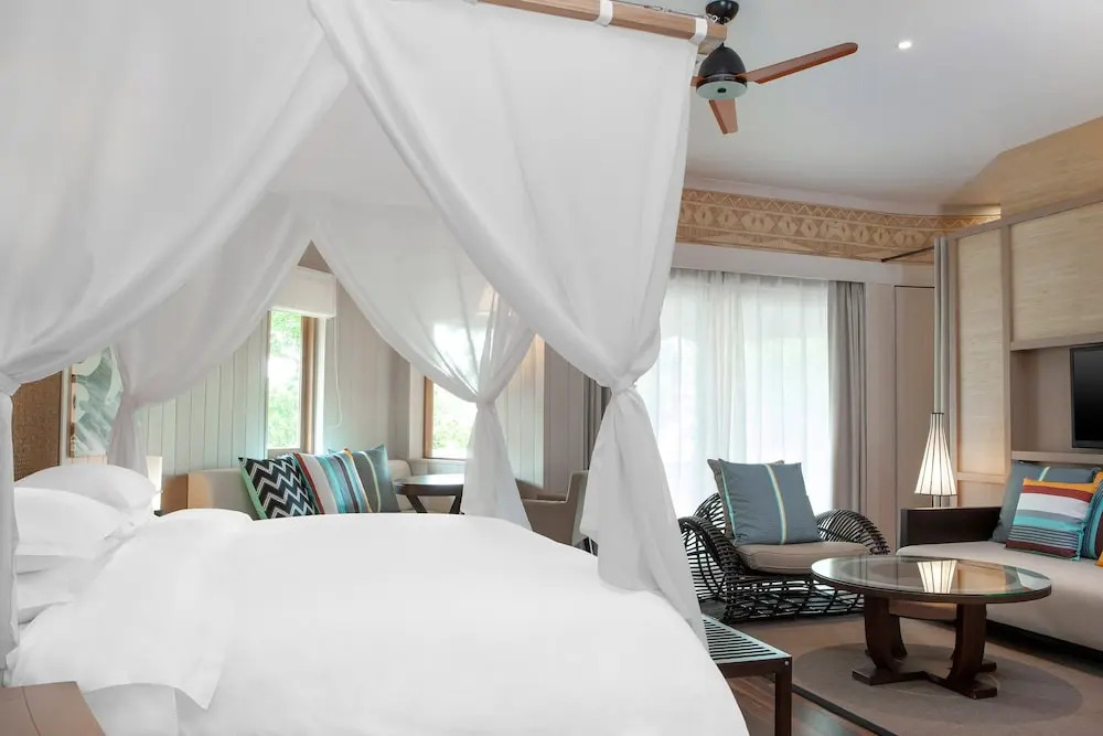 Sheraton New Caledonia Deva Spa & Golf Resort