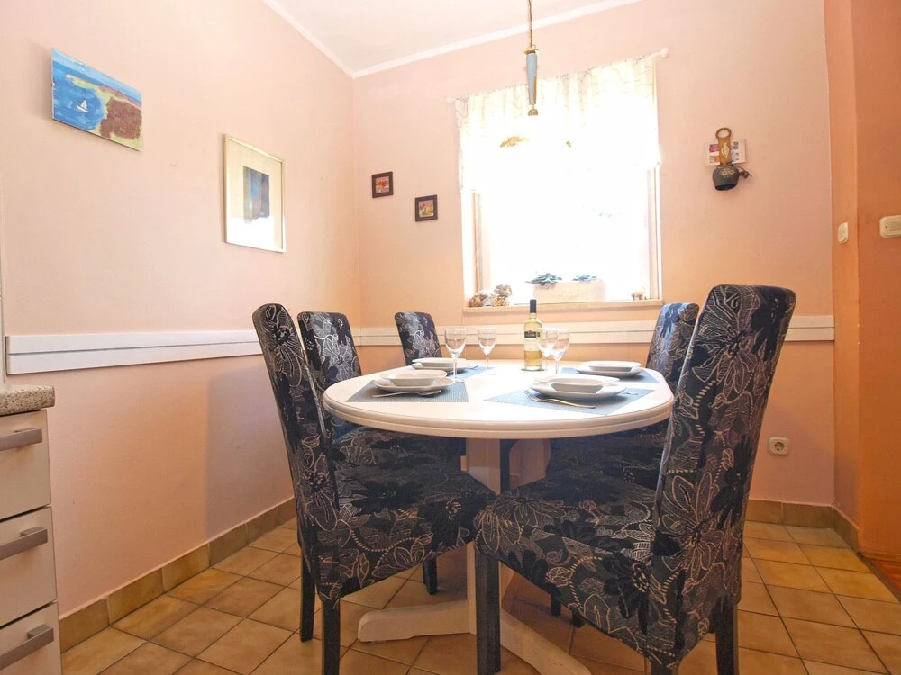Apartment 1635