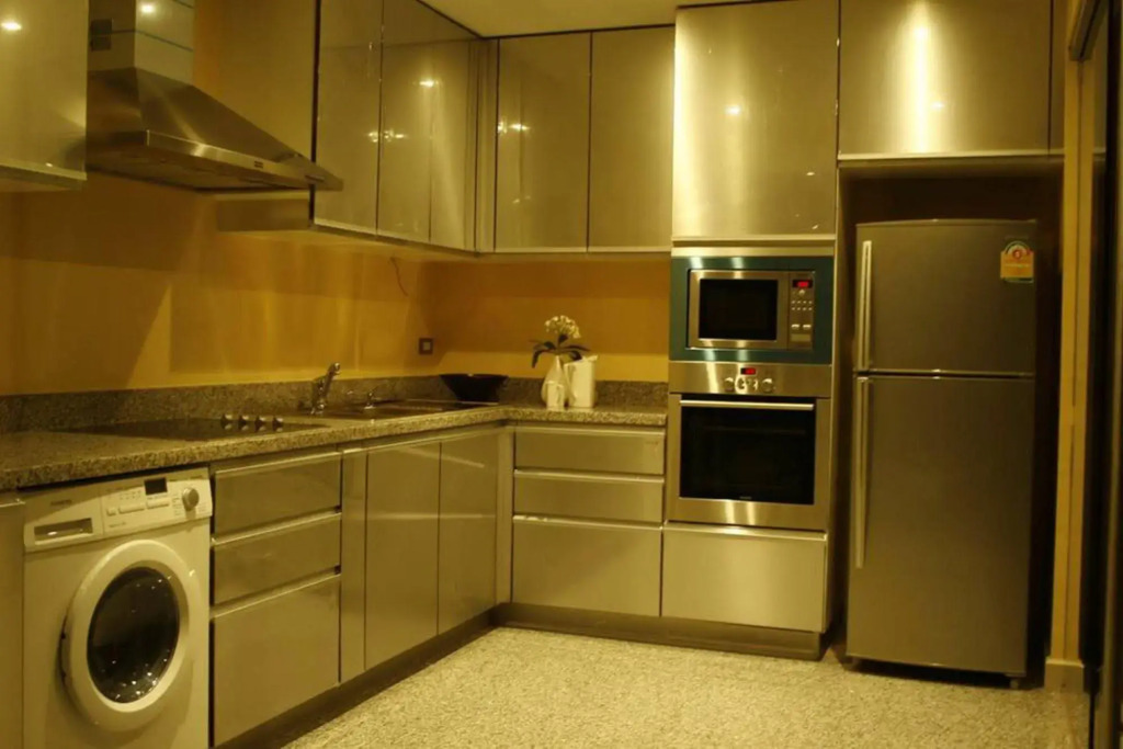 Seven Place Executive Residence