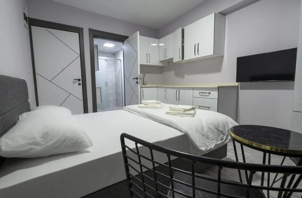 Yeni Mavi Otel