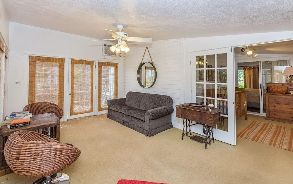 Fischer 3 Bedroom Farmhouse by RedAwning