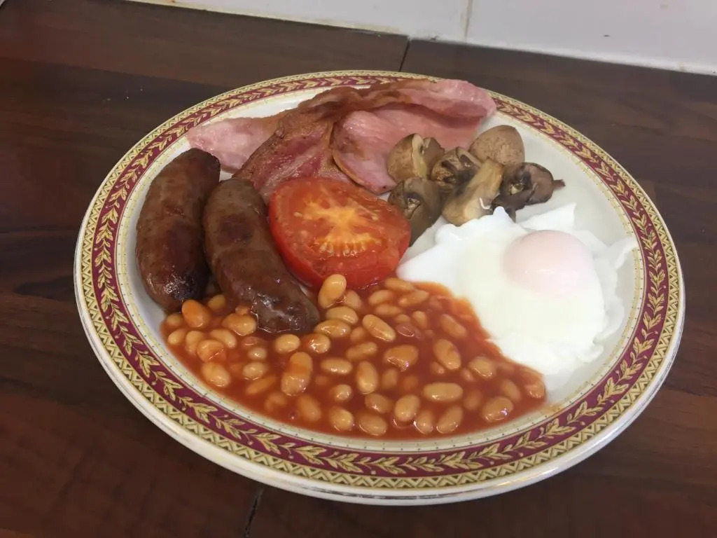 Cairn House - Bed & Breakfast