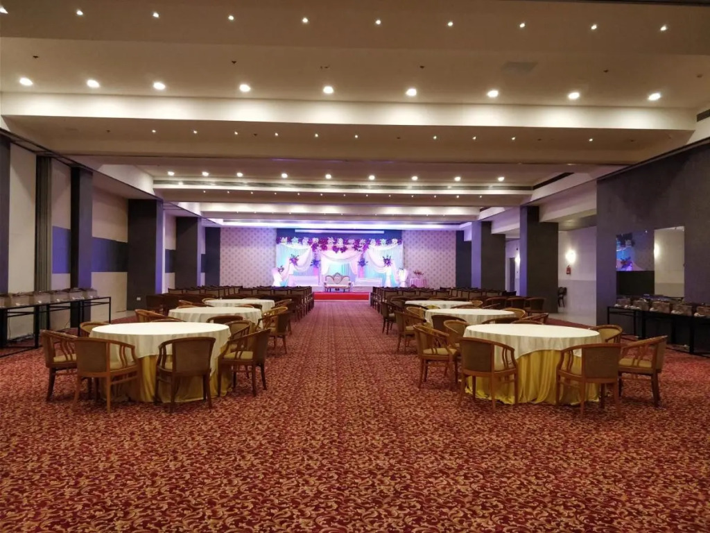 Regenta Central Hotel & Convention Nagpur
