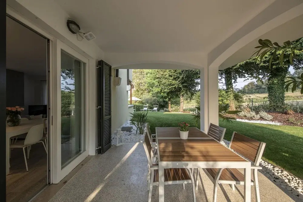 Italia Living Villa
