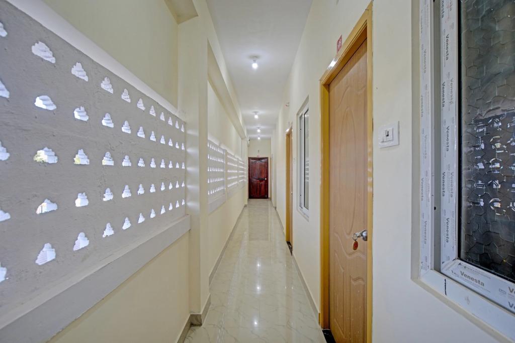 Super Hotel O Vsv Guest House