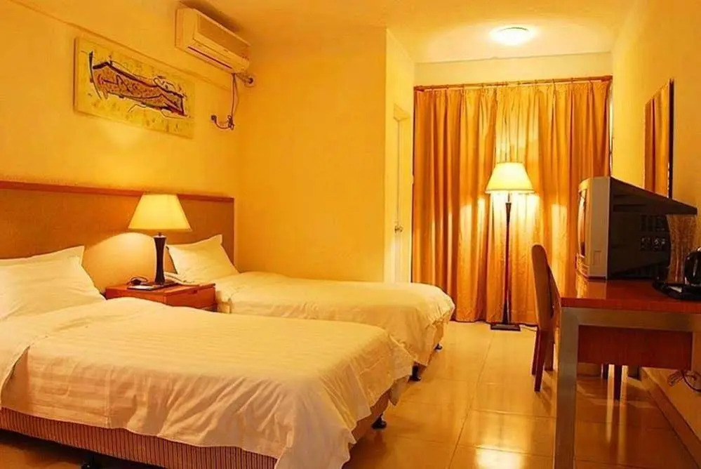 Maple Leaf Guihuayuan Business Apartment