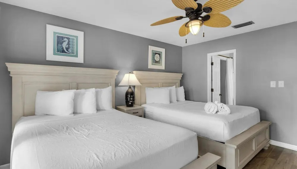 2BR Golf Retreat, Sleeps 8 Comfortably