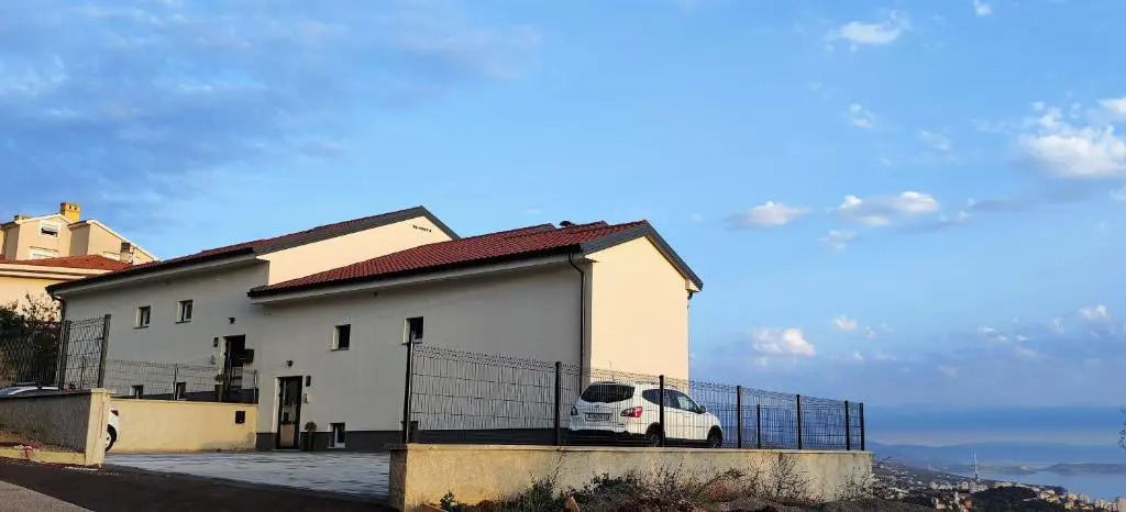Drenova Hills