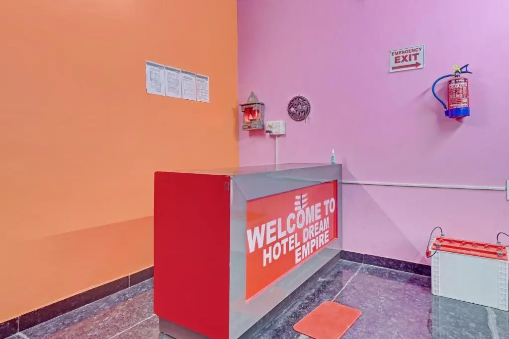 OYO Flagship 83438 Hotel Dream Empire