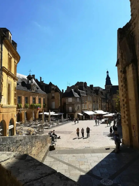 Apartment With 2 Bedrooms in Sarlat-la-canéda, With Balcony and Wifi