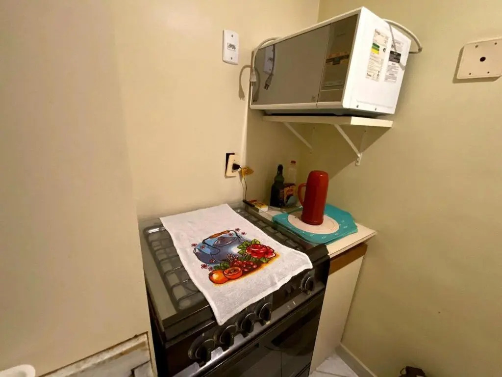 Condomínio com piscina, churrasqueira, sauna e MARINA P LANCHA - WiFi 200Mbps - 1qt e sala com 2 ar condicionados