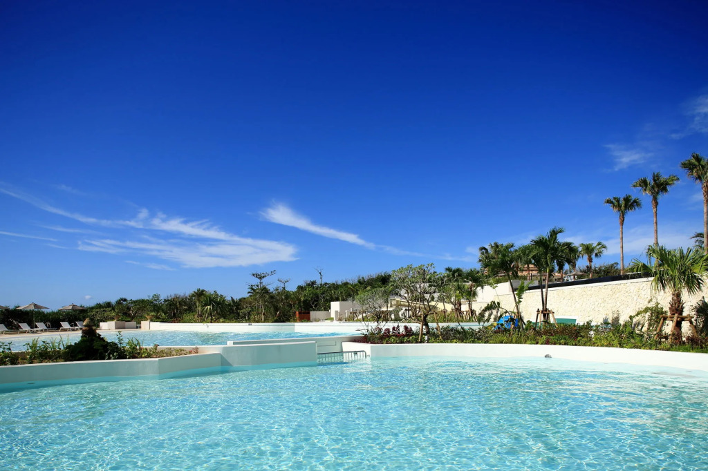 Hotel Monterey Okinawa Spa & Resort
