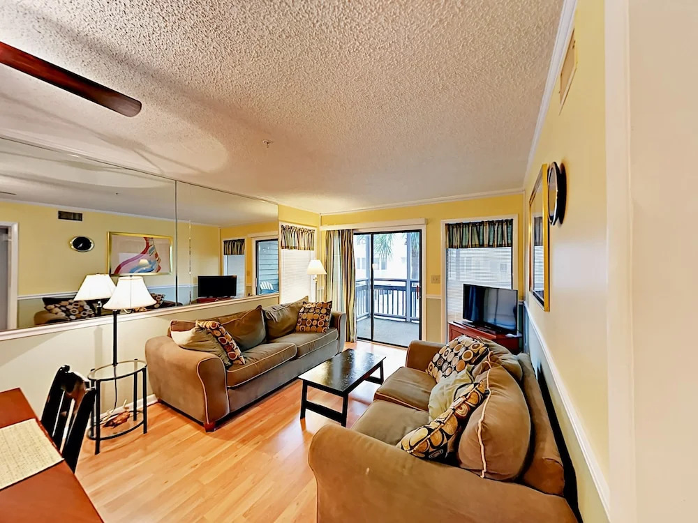 9580 Shore Drive Condo Unit 107