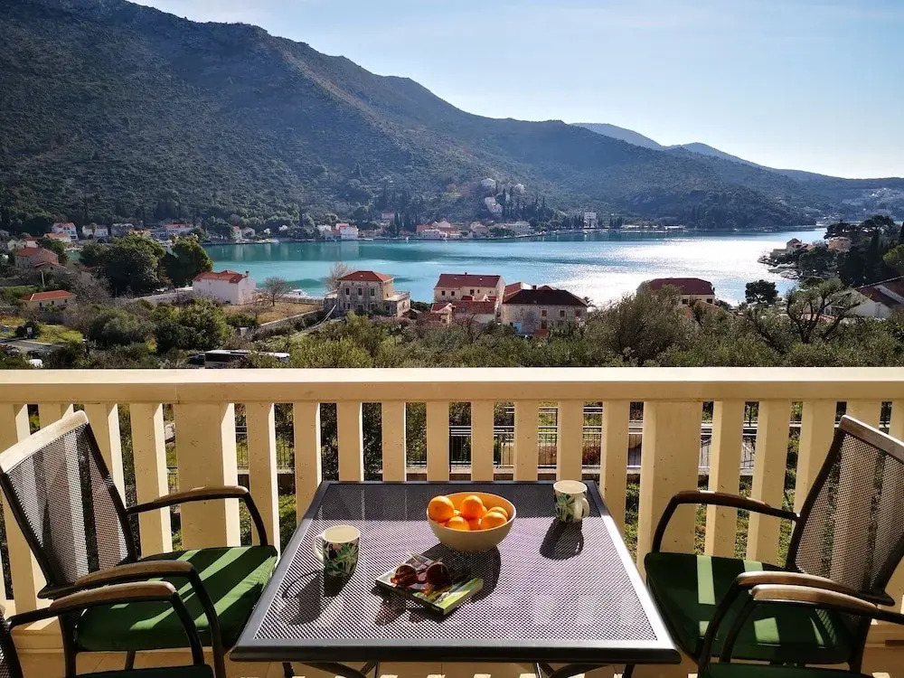 Apartment Blue Infinity 3 Lemi