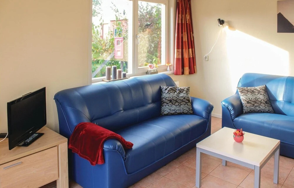Beautiful Home in Noordwijkerhout With 2 Bedrooms and Wifi