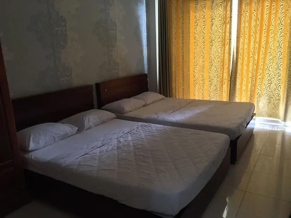 My Le Hotel