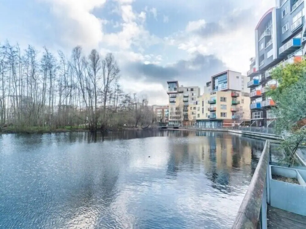 Riverside Stunning Flat In London Close To The O2
