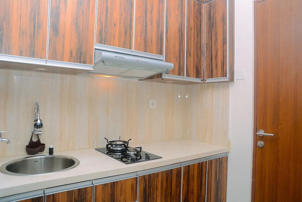Cozy Living 1BR at Grand Kamala Lagoon Apartment By Travelio