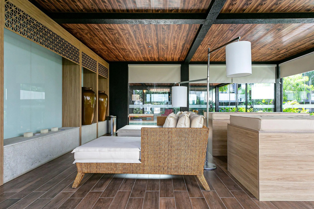 Apto Em Cond Thai Beach Home Spa Tbs102