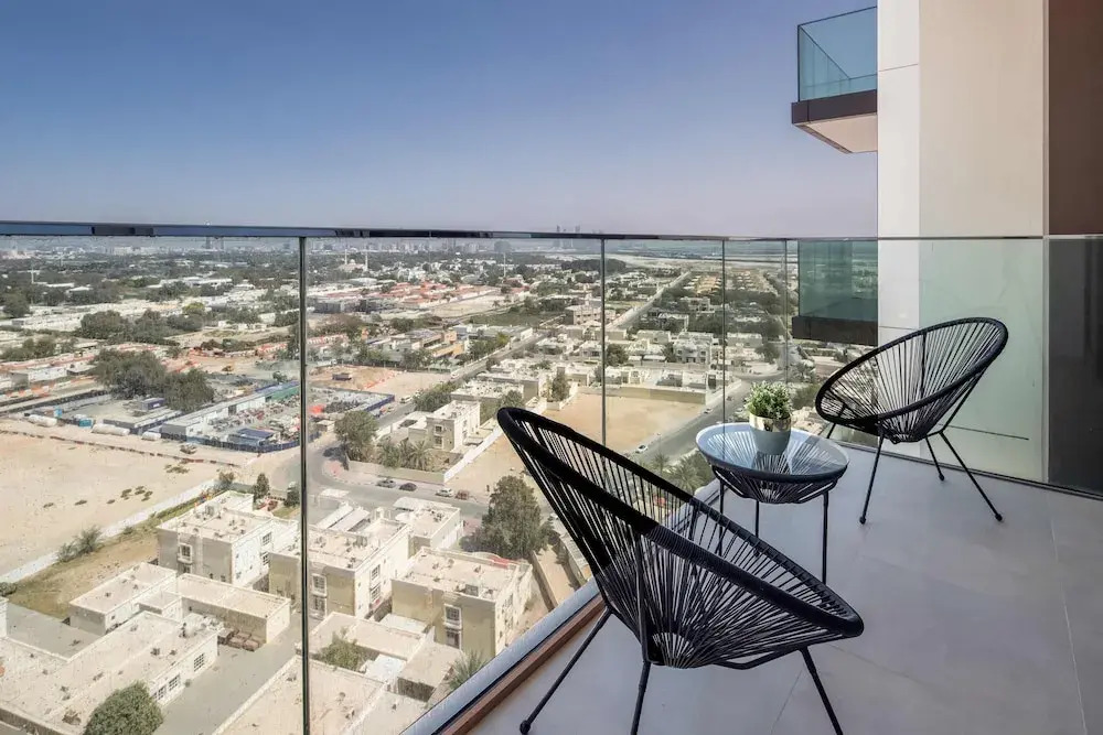 Silkhaus Elegant Pad With Balcony Pool Gym