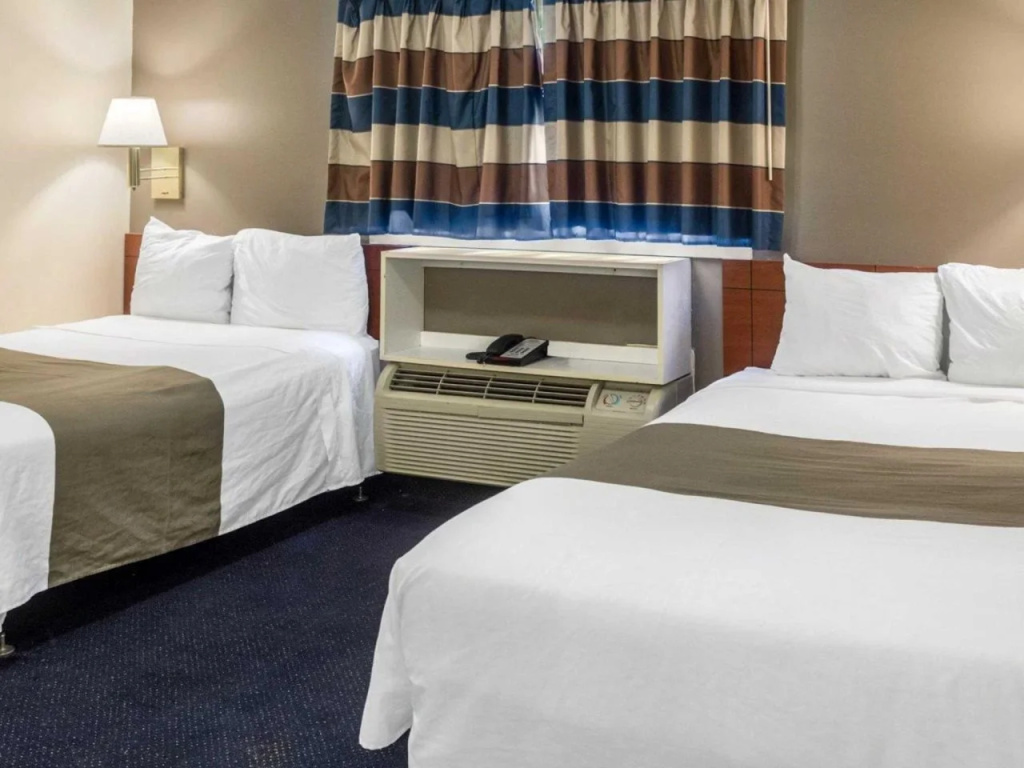 Studio 6 Extended Stay - Hampton, VA - Langley AFB Area
