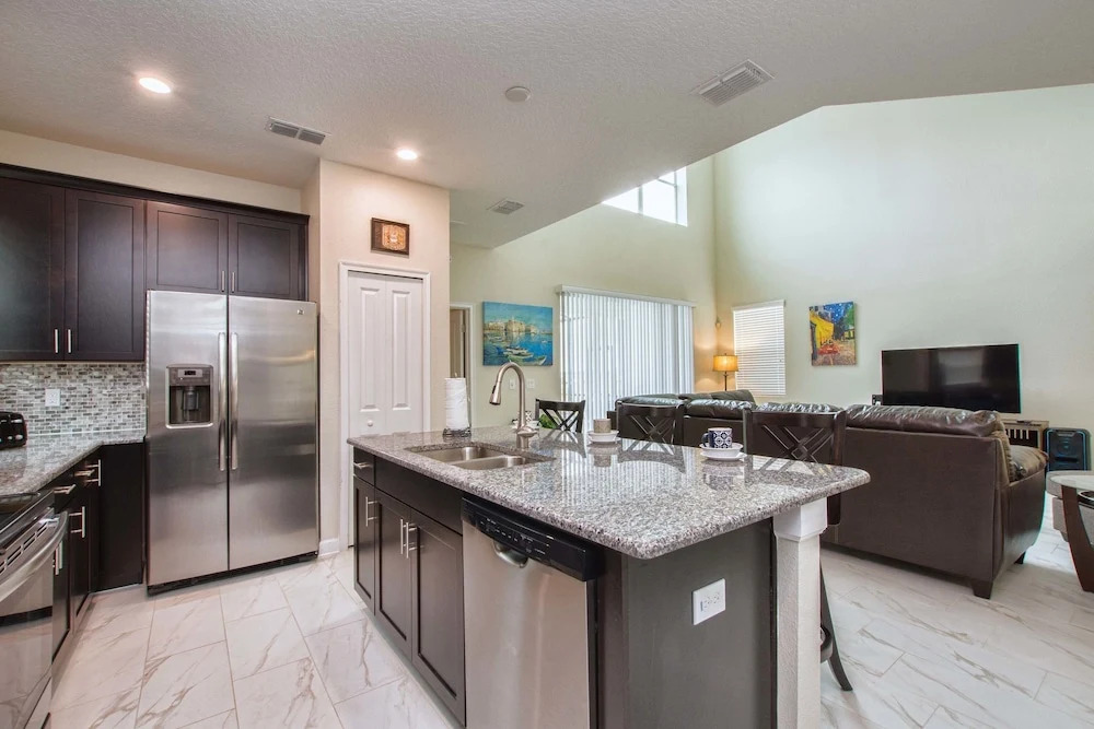 Storey Lake- 5 Bedroom Pool Home- 1661ST