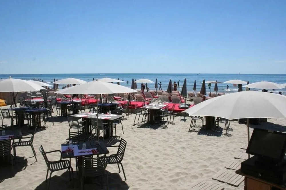 Apartment With one Bedroom in Lattes, With Wonderful City View, Pool Access, Furnished Terrace - 5 km From the Beach