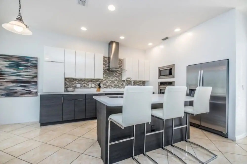 6-Bedroom Villa in Davenport 116TC