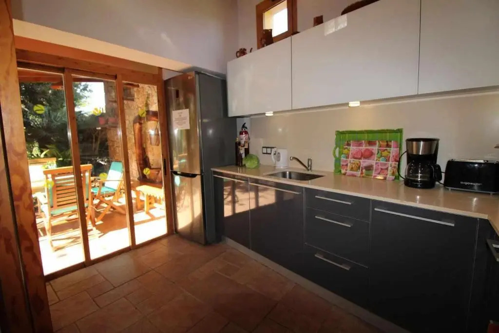 Can Gató den Vives casa para 4 con piscina