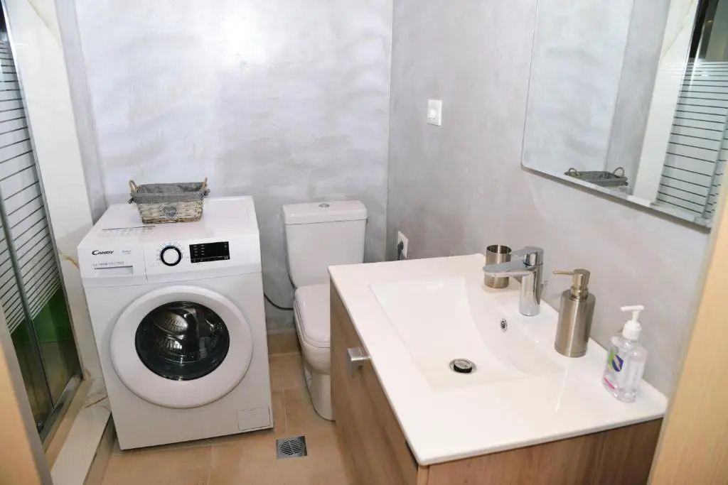 Neo Faliro train st. 2 bedrooms 4 pers. apartment