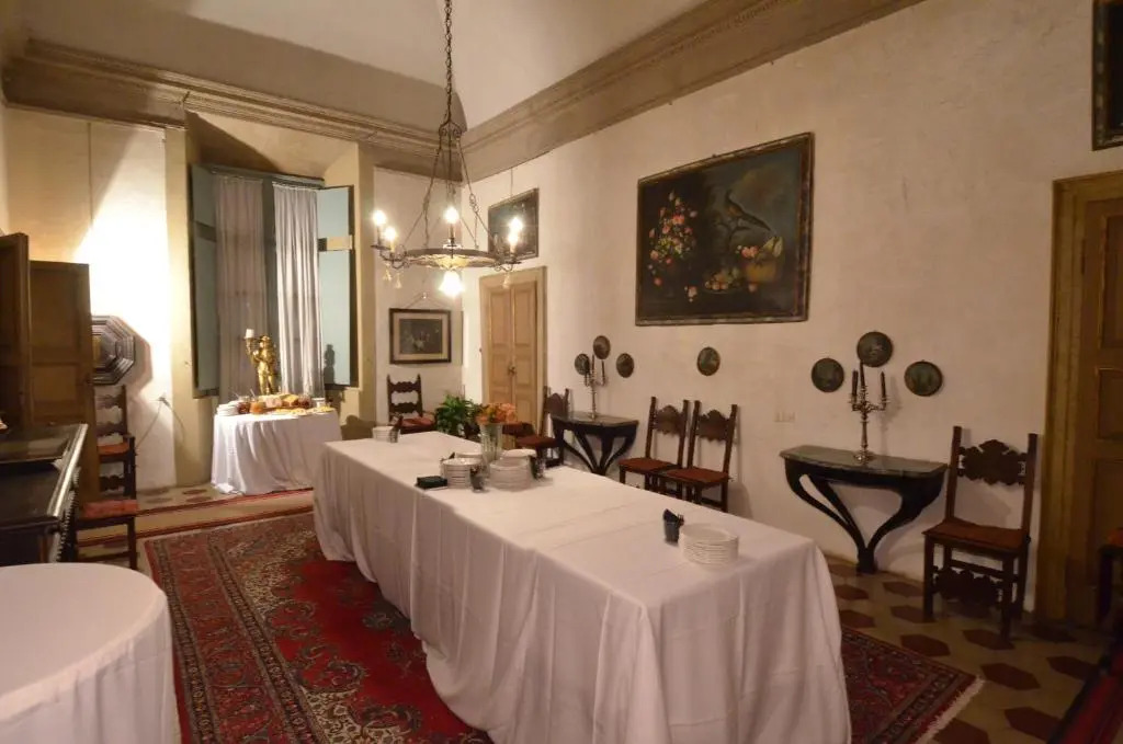 Palazzo Castiglioni luxury suite and rooms