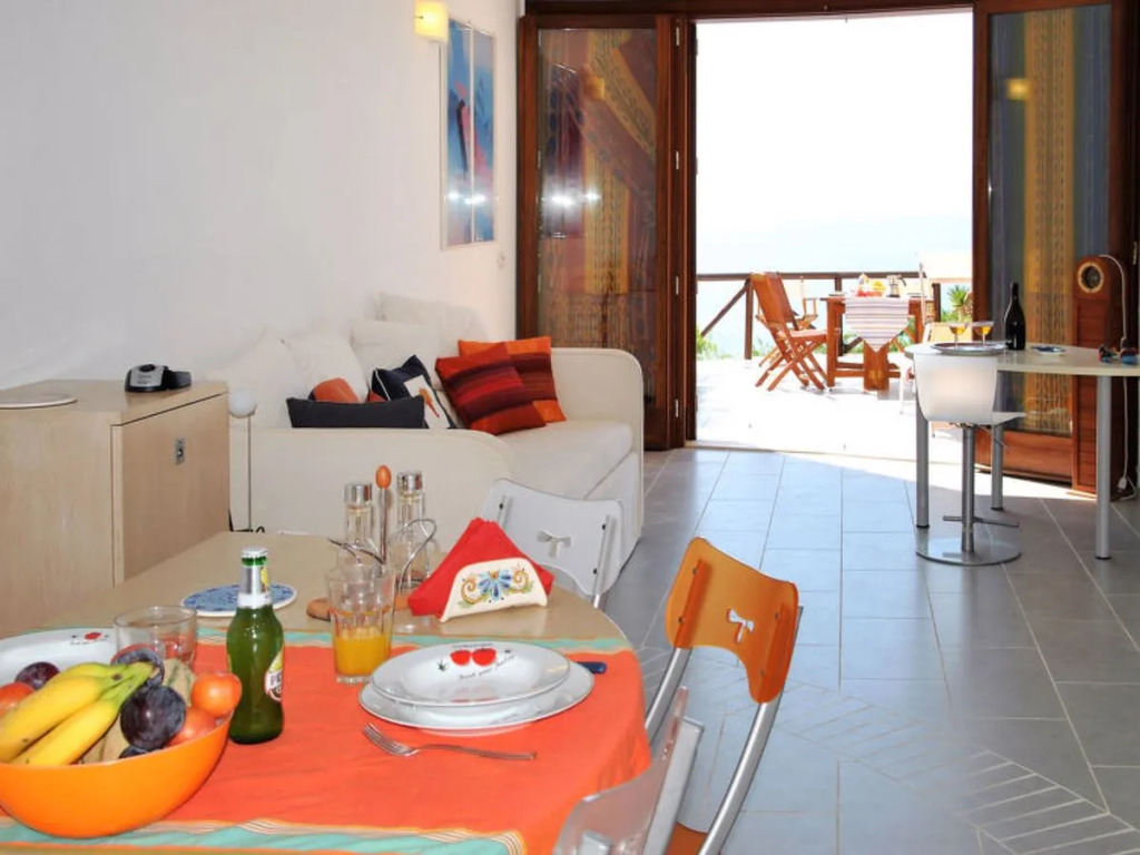 House Arborea Sperlonga