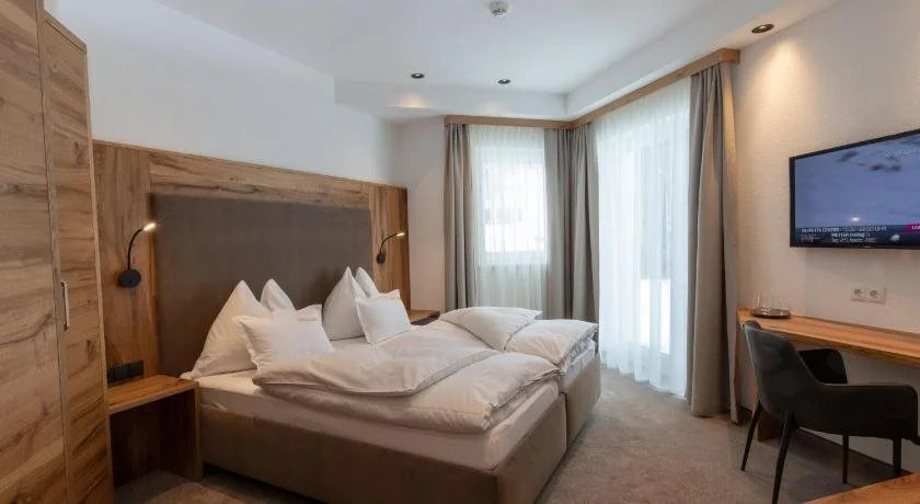 Hotel Neder