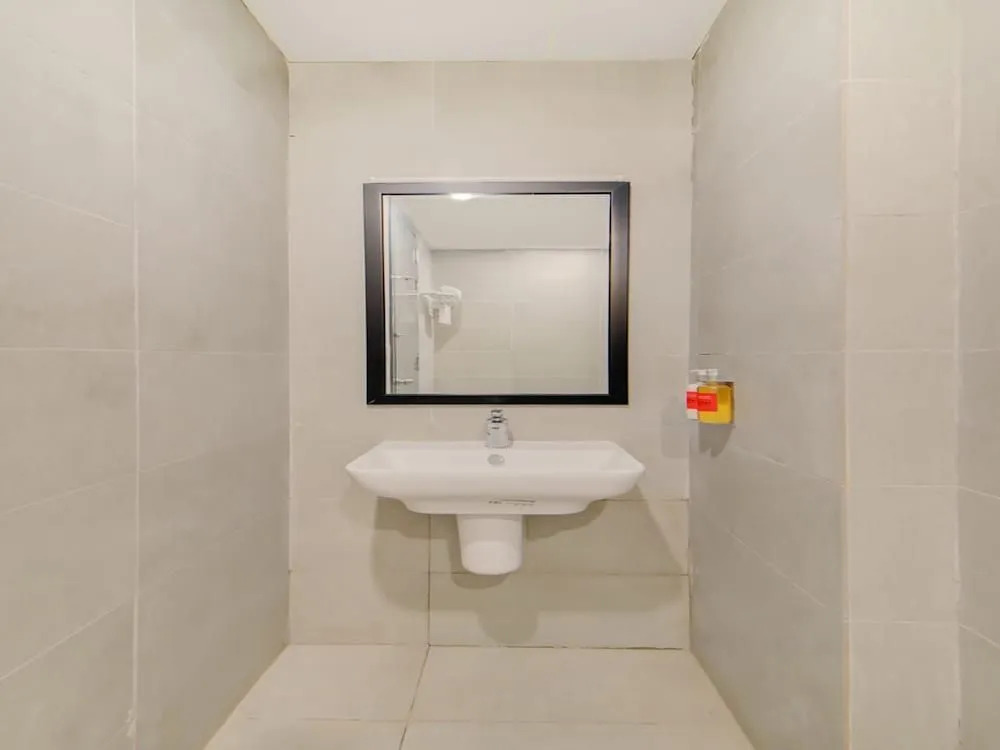 OYO Townhouse 777 - A3 empire