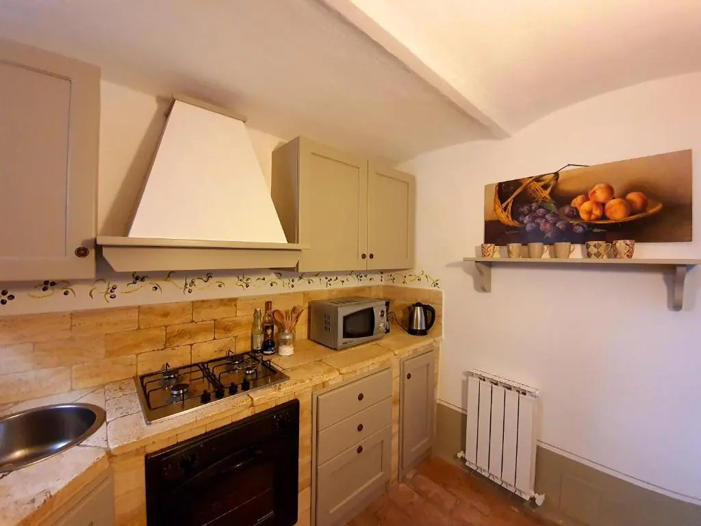 Borgo Fastelli - House in historical Borgo in Tuscany - Quercia
