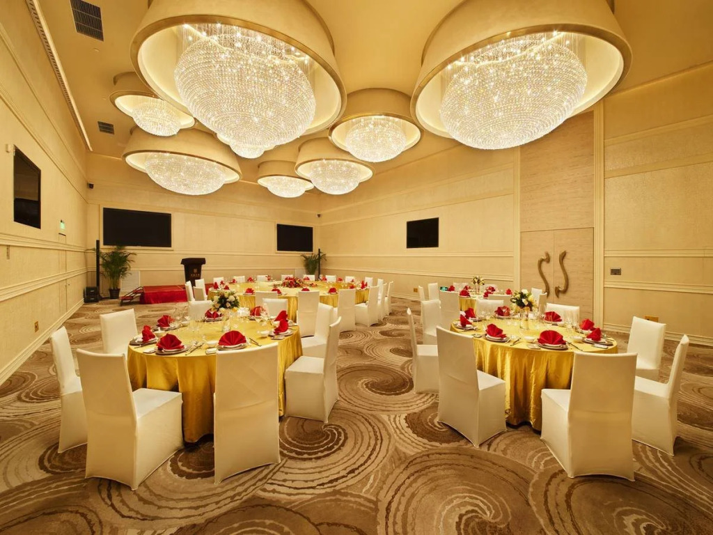 Chinese Business Convention Center