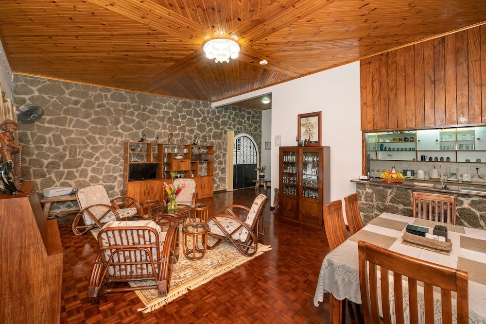 Janes Serenity Guesthouse
