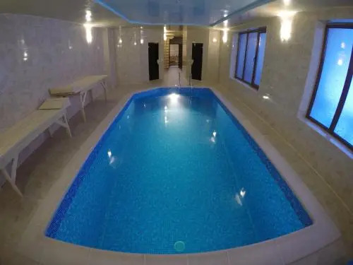Lavina Hotel