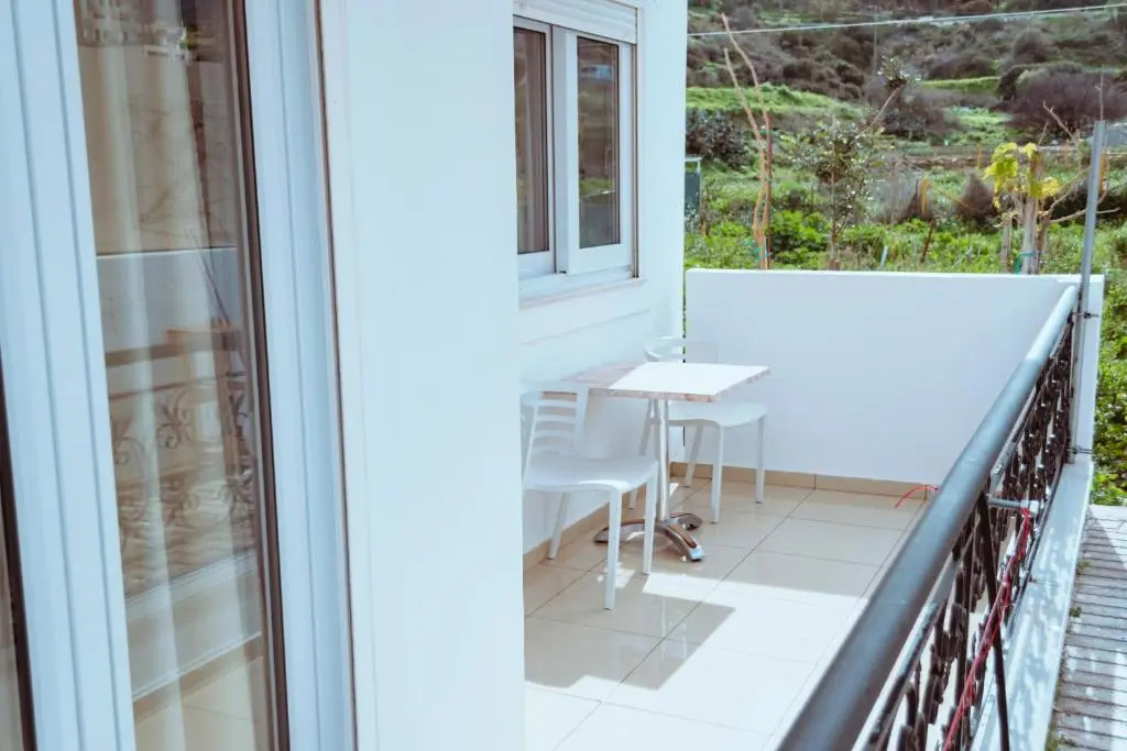 Sun Βy Τhe Sea 100m from the beach