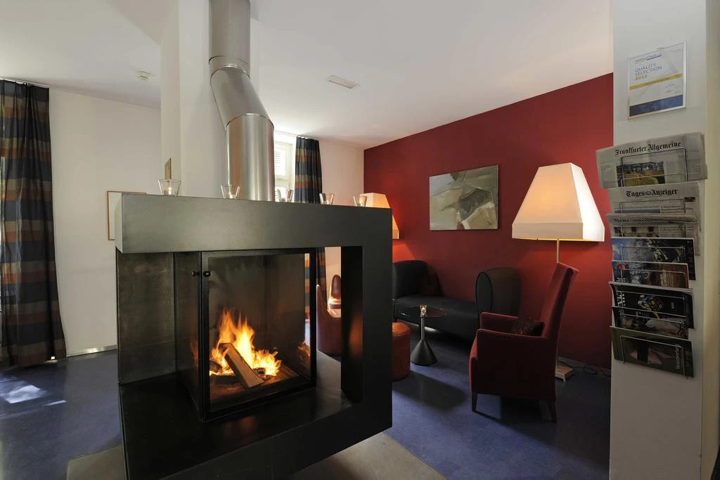 Alma Hotel - Boutique hideaway by the lake with rooftop and ladies-only wellness