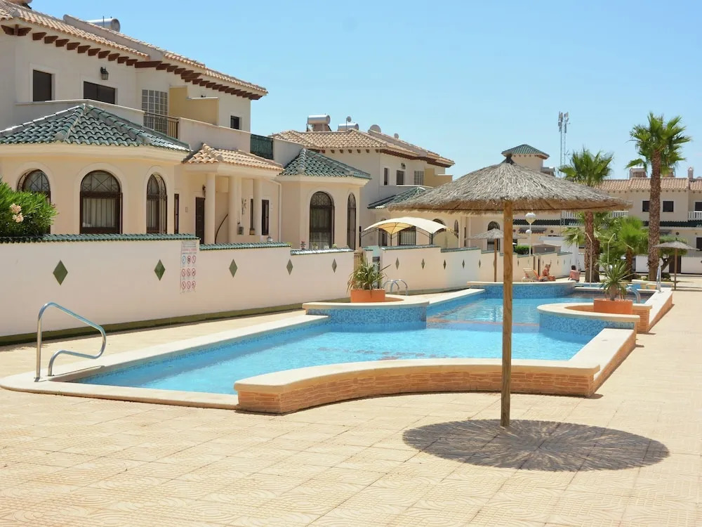 Cozy Holiday Home in Rojales With Pool