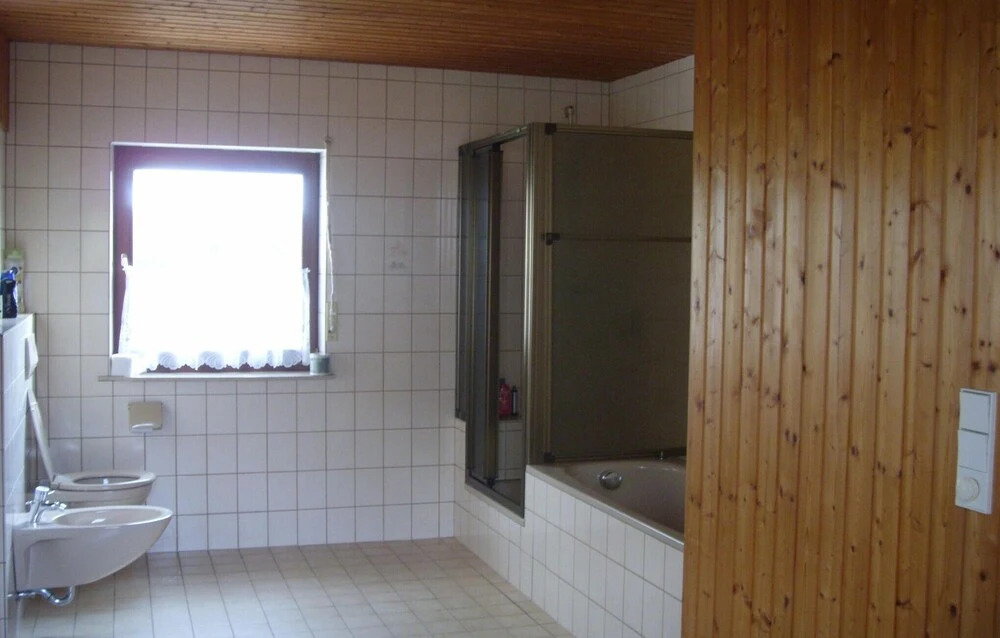 Beautiful Home in Medebach-düdinghausen With 6 Bedrooms and Wifi