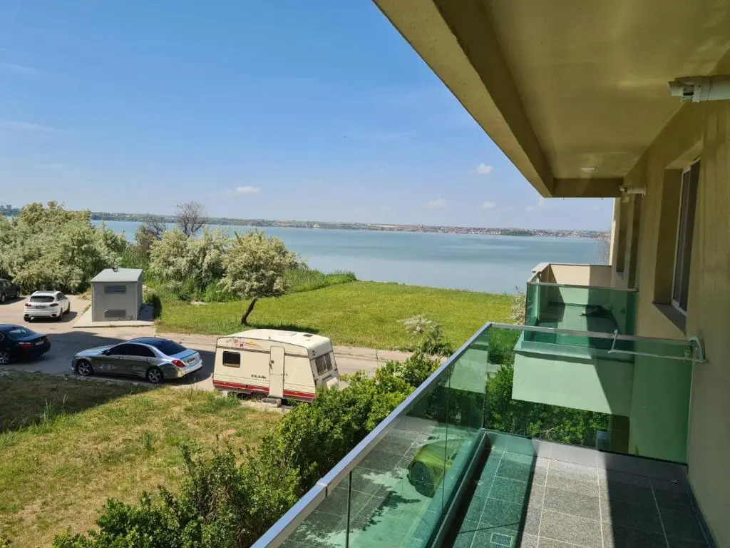 Moon Light Mamaia 2 camere apartament 101