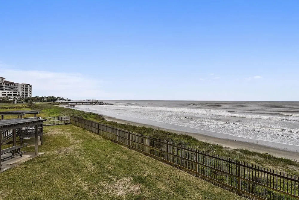 Seascape 2114 - 2 Br Condo