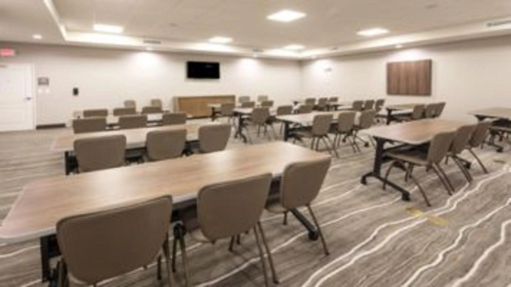 Staybridge Suites Dearborn by IHG