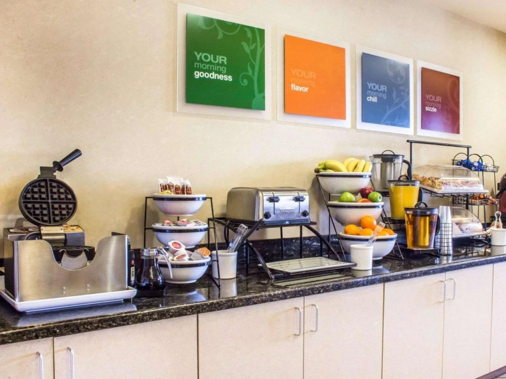 Comfort Inn and Suites Yuma I-8